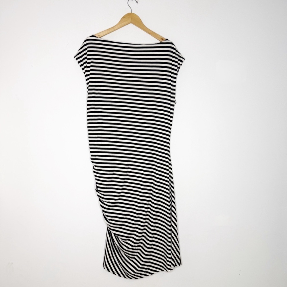 Torrid Black & White Striped Ruched Midi Dress – Size 2 (18/20) 2X - Picture 3 of 6